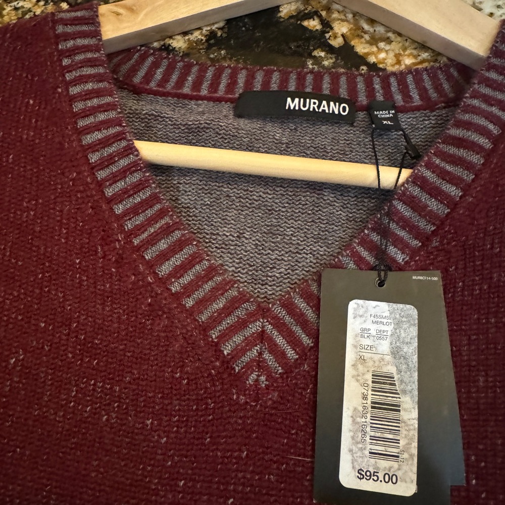 Murano blended cashmere XL V neck piping around collar, cuffs and the bottom